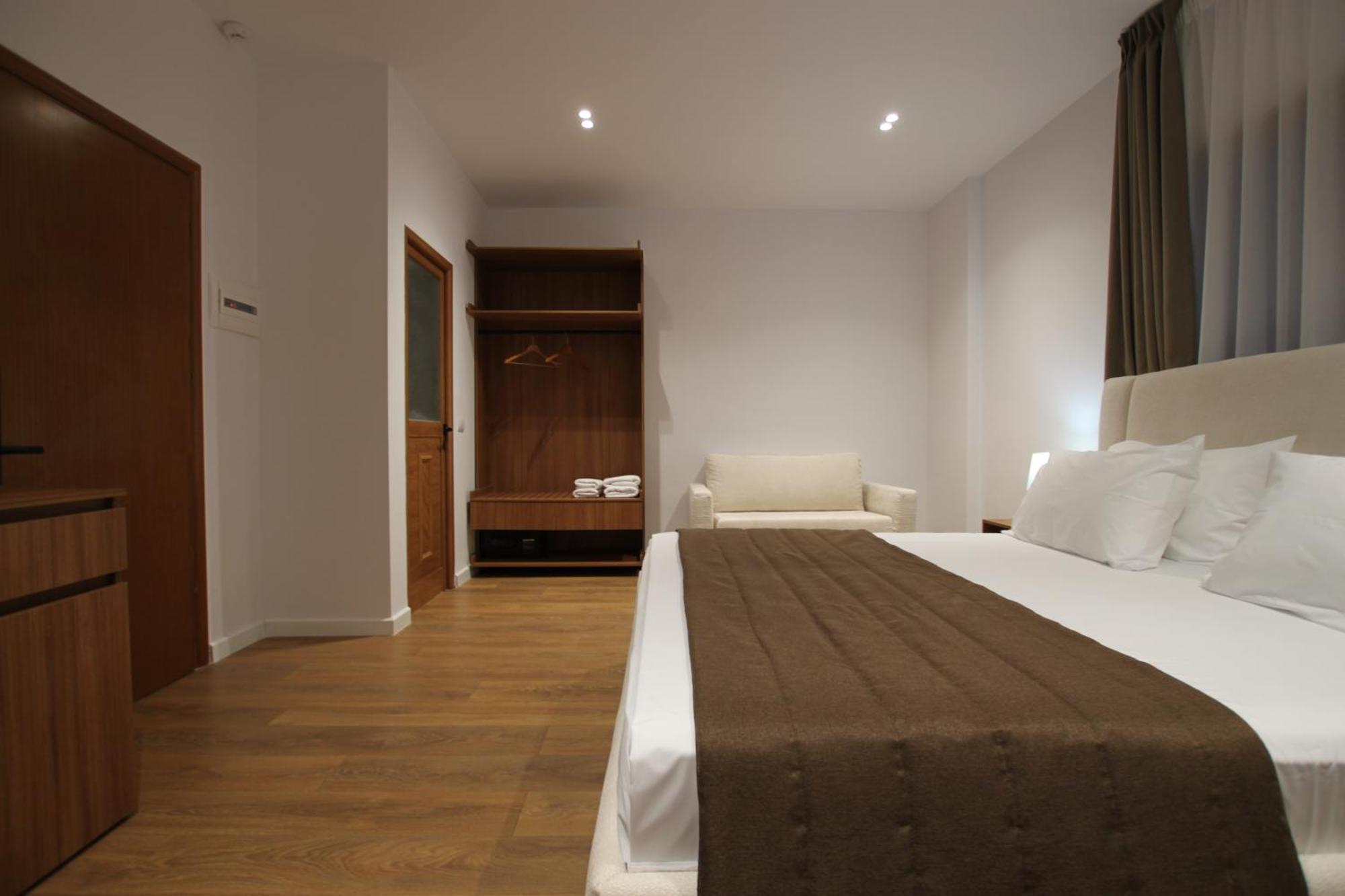 Orchids Hotel Sarandë Esterno foto